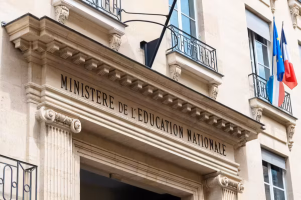 Une cyberattaque expose des données d’élèves du ministère de l’Éducation nationale