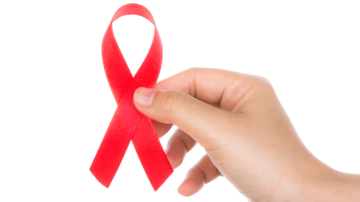 HIV: An exceptional remission achieved after an unexpected transplant