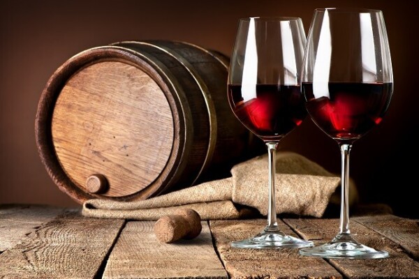 Vin français, l’addition 2025 : petite récolte et exportations en baisse