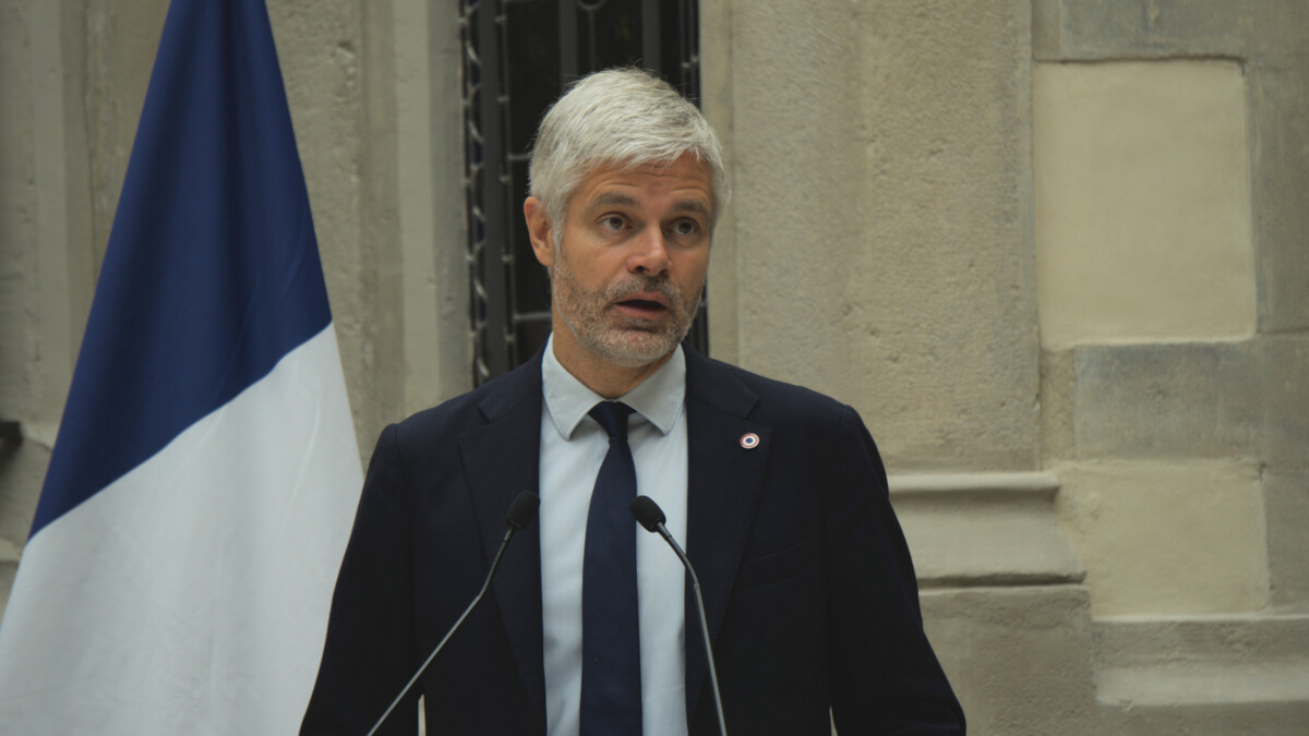 Wauquiez annonce un vote blanc et minimise le scrutin interne chez LR