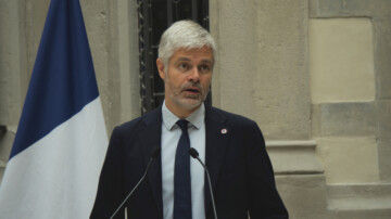 Wauquiez annonce un vote blanc et minimise le scrutin interne chez LR