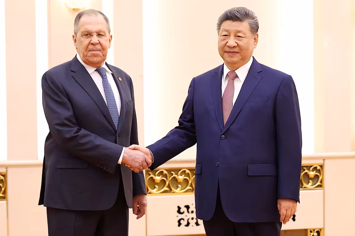 Xi Jinping réaffirme son soutien à la Russie malgré l’ouverture de la Chine à d’autres partenaires