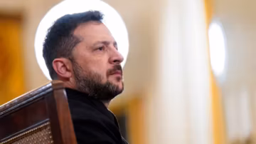 Ukraine : Zelensky dénonce une « escalade de Pâques » après une attaque russe meurtrière en plein jour