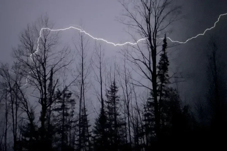 Soleil au nord, orages au sud : une France toujours coupée en deux