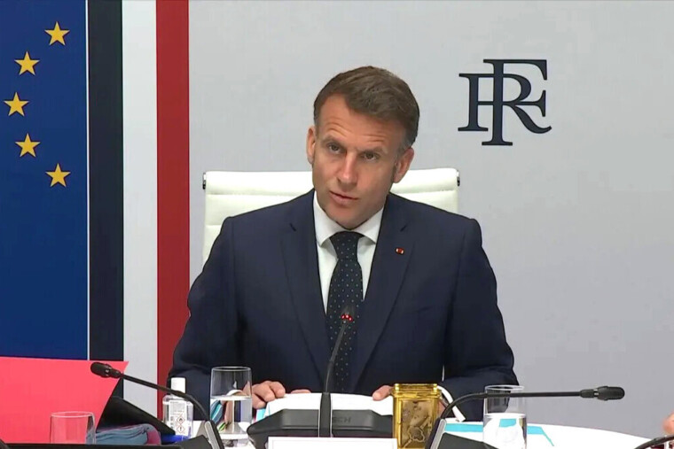 Emmanuel Macron : "J’apporte tout mon soutien au cessez-le-feu entre le Hezbollah et Israël"