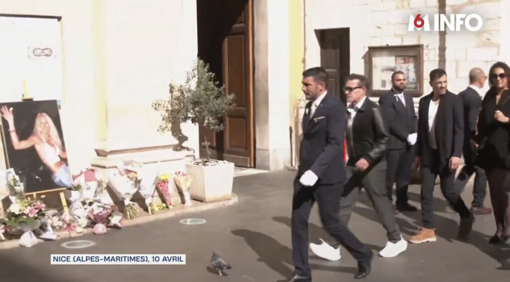 Des Personnalités Venues Lui Rendre Hommage Des Personnalités Venues Lui Rendre Hommage