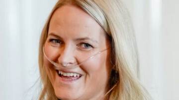 Mette-Marit de Norvège apparaît pour la première fois avec une assistance à oxygène : une image qui relance les inquiétudes