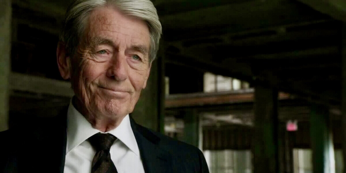 John Nolan est mort à 87 ans. L’acteur de&nbsp;«Batman»&nbsp;et&nbsp;«Person of Interest» salué par son neveu Christopher Nolan