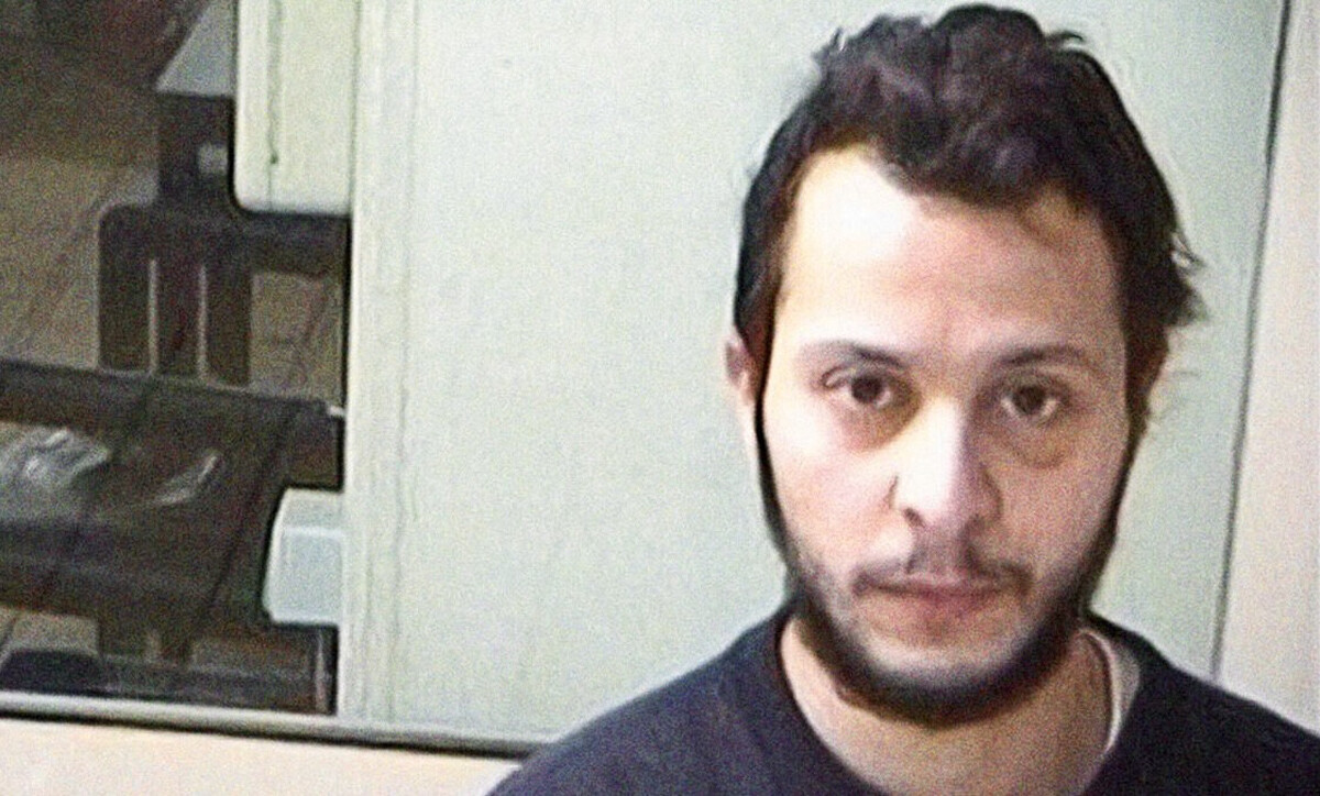 Relatives of Salah Abdeslam taken into custody after a visit to the visiting room