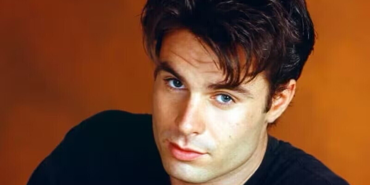 Patrick Muldoon, acteur culte des séries des années 1990, s’éteint à 57 ans