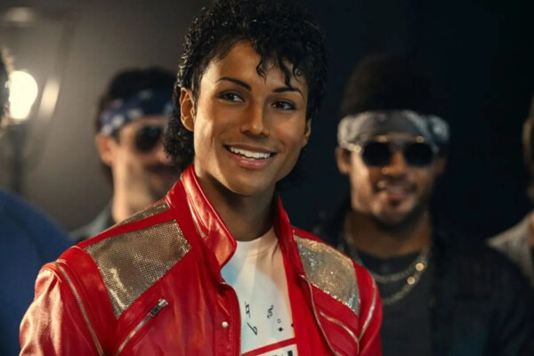 “Michael”, biopic de Michael Jackson, arrive en salles sous fond de polémique