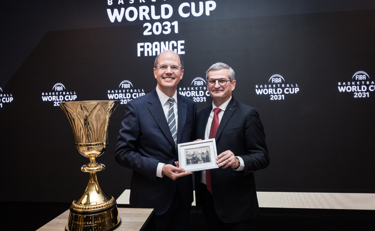 — Coupe du monde masculine de basket 2031 : la France désignée pays hôte pour la première fois de son histoire
