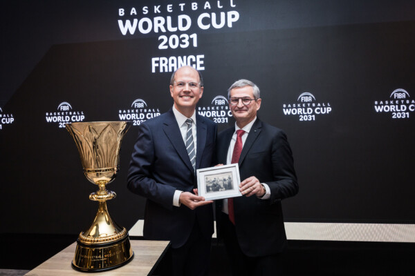 — Coupe du monde masculine de basket 2031 : la France désignée pays hôte pour la première fois de son histoire
