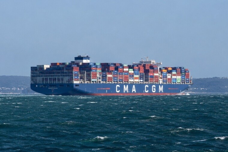Un cargo français touché par un projectile dans le détroit d’Ormuz, plusieurs marins blessés