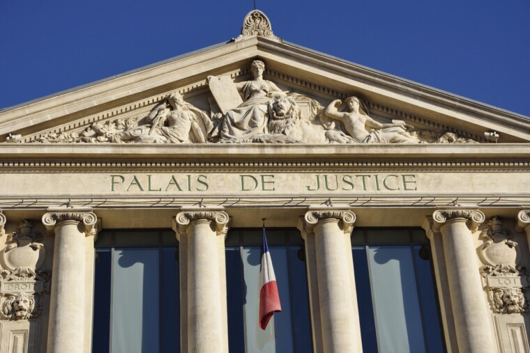 À Paris, un animateur périscolaire face au tribunal pour des faits visant des élèves de CM2