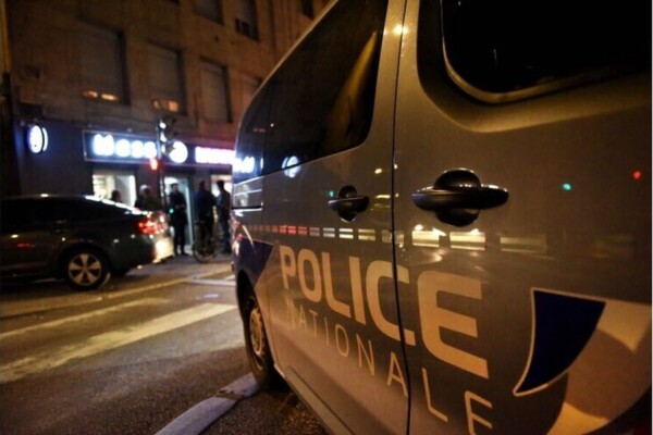 À Saint-Étienne, un homme tué après une tentative présumée de vol de voiture