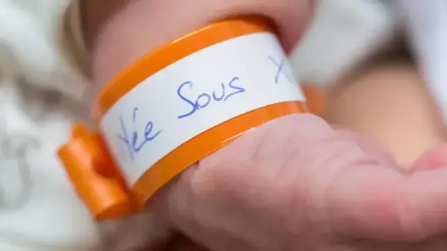 Accouchement sous X : vers la fin du secret intouchable ?