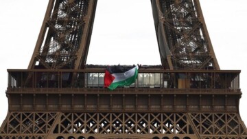 Action propalestinienne au sommet de la tour Eiffel : six militants renvoyés devant la justice