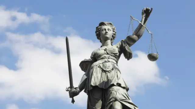 Affaire Émile: ses parents brisent le silence et dénoncent les fuites de l'instruction