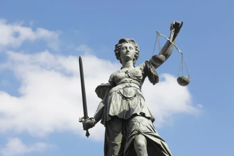 Affaire Émile: ses parents brisent le silence et dénoncent les fuites de l'instruction