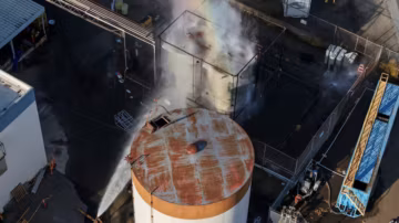 Le risque d’explosion d’un réservoir chimique en Californie écarté, selon les pompiers