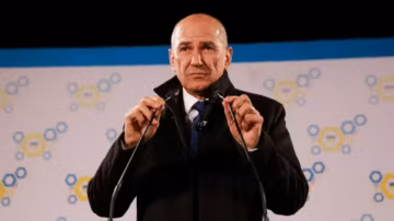 Après des semaines de blocage, Janez Janša se rapproche d’un spectaculaire retour au pouvoir en Slovénie