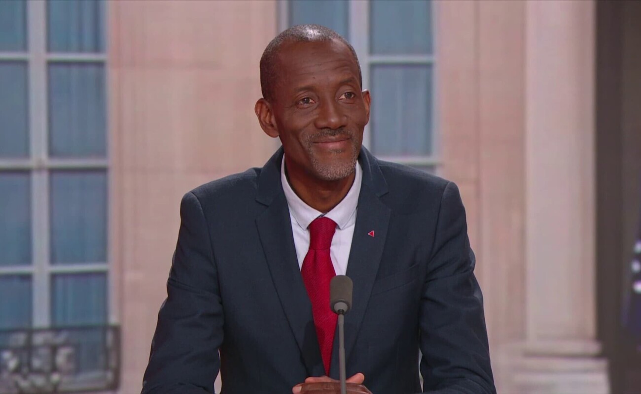 Bally Bagayoko assume son bras de fer symbolique avec l’Élysée