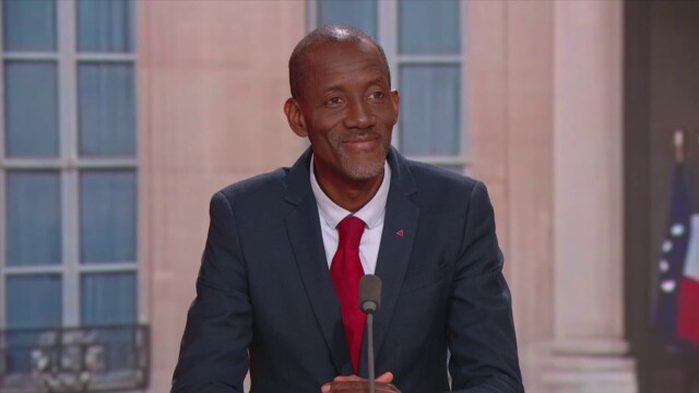 Bally Bagayoko assume son bras de fer symbolique avec l’Élysée