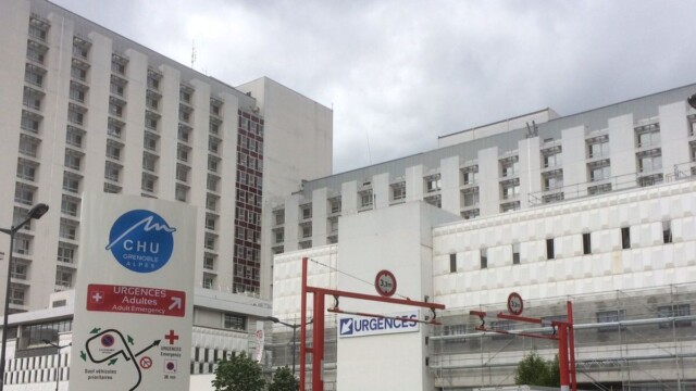 Cancer du pancréas : à Grenoble, une radiothérapie au plus près de la tumeur testée pour la première fois en Europe Cancer du pancréas : à Grenoble, une radiothérapie au plus près de la tumeur testée pour la première fois en Europe