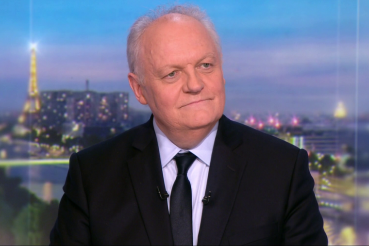 Candidat à la présidentielle, François Asselineau devra répondre d'agressions sexuelles sur deux de ses collaborateurs