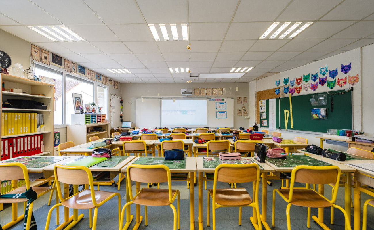 Congé de naissance rétroactif : l’école se prépare à une rentrée 2026 sous tension