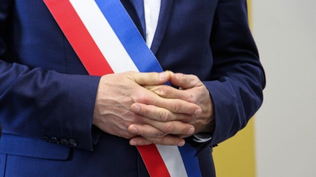 Cyberattaques : l’État lance une formation massive pour préparer les élus locaux Cyberattaques : l’État lance une formation massive pour préparer les élus locaux