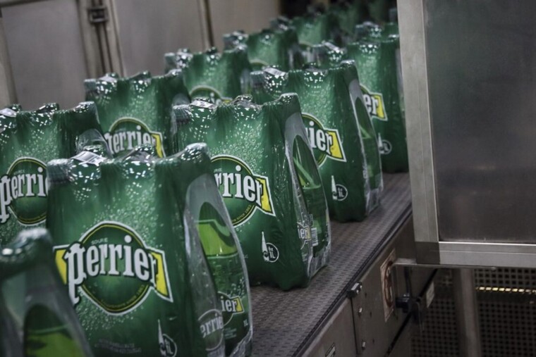Eaux minérales contaminées : la justice frappe à la porte des usines Perrier et Vittel