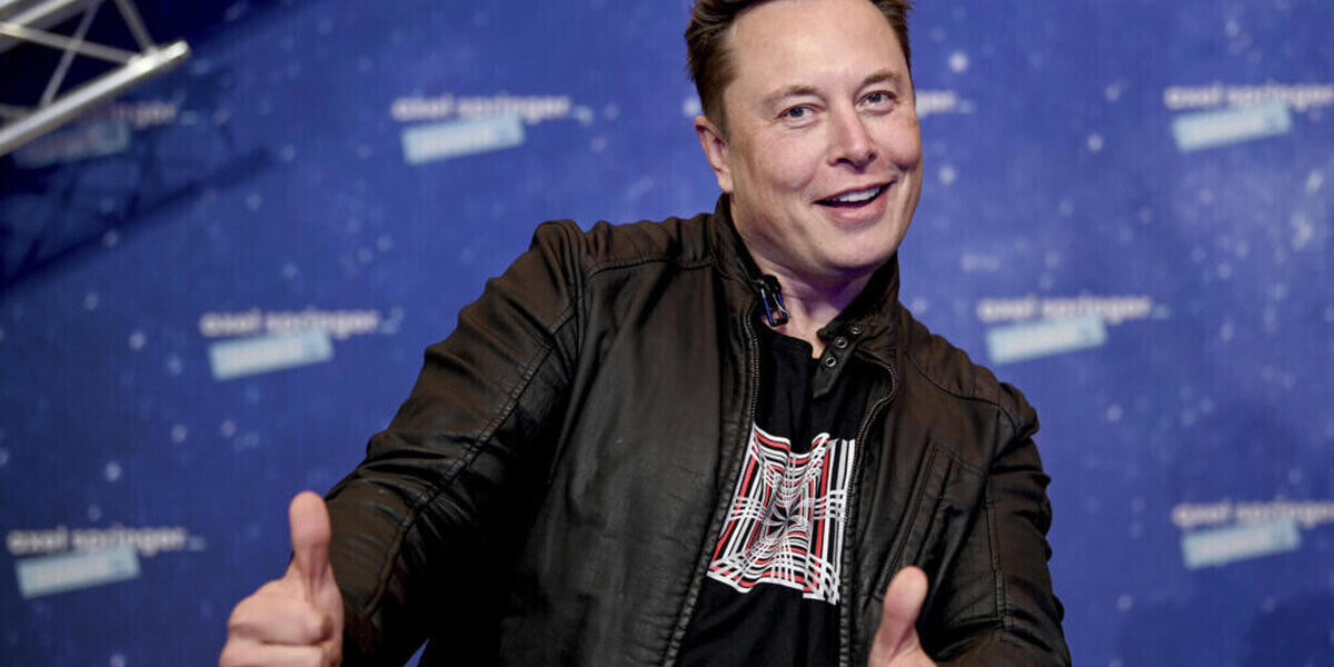 Elon Musk pourrait franchir le seuil inédit des 1.000 milliards de dollars de fortune