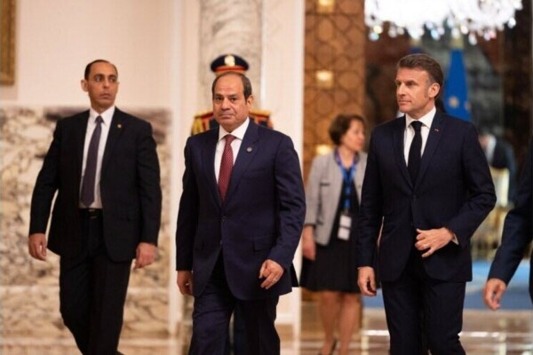 Emmanuel Macron en Égypte, la Francophonie en étendard pour rouvrir le jeu africain