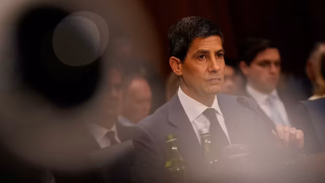 États-Unis : Trump investira Kevin Warsh à la tête de la Réserve fédérale, une nomination sous tension — photo
