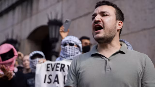 États-Unis : le militant pro-palestinien Mahmoud Khalil saisit la Cour suprême pour éviter une nouvelle arrestation