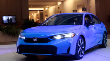 Explosion in hybrid car sales in the United States: soaring fuel prices are changing drivers' habits