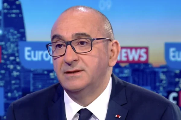 Expulsions d'Algériens : Laurent Nuñez confirme la reprise et veut accélérer