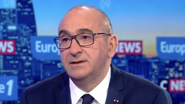 Expulsions d'Algériens : Laurent Nuñez confirme la reprise et veut accélérer