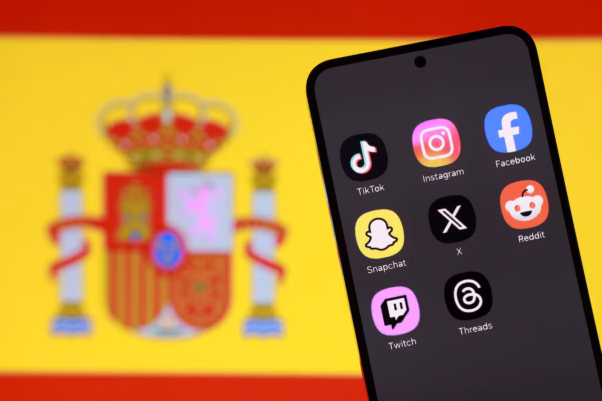 Faced with digital giants, Spain is toughening its stance on the regulation of social networks and AI.