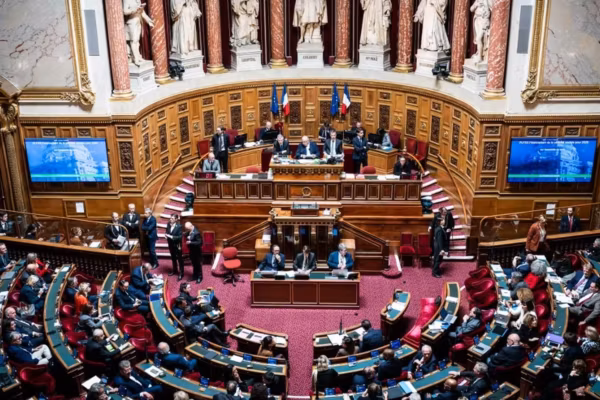 Fin de vie : le Parlement verrouille l'accès aux soins palliatifs