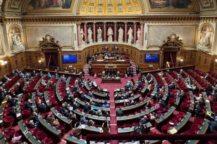 Fin de vie : le Sénat rouvre le dossier de l'aide à mourir, les personnes en situation d'handicap en alerte