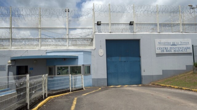 Guadeloupe: à Baie-Mahault, la justice exige des mesures d’urgence face à des conditions de détention jugées indignes