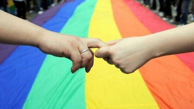 Homophobie : les chiffres montent, les guets-apens se banalisent Homophobie : les chiffres montent, les guets-apens se banalisent