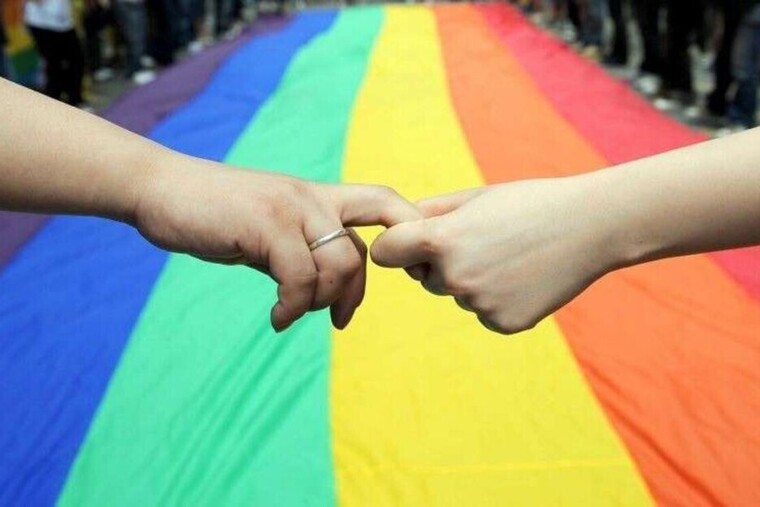 Homophobie : les chiffres montent, les guets-apens se banalisent