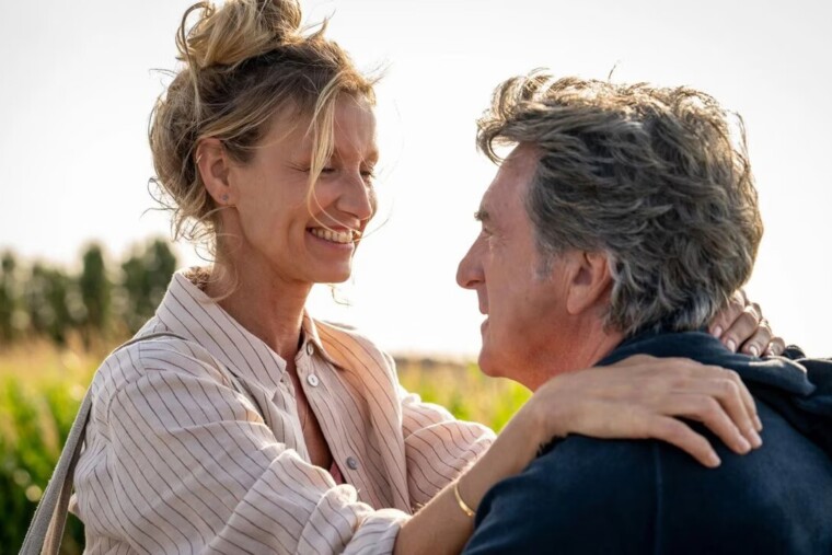 « Pour le plaisir » : Alexandra Lamy et François Cluzet dans une comédie sur le Womanizer qui ne monte pas au 7e ciel