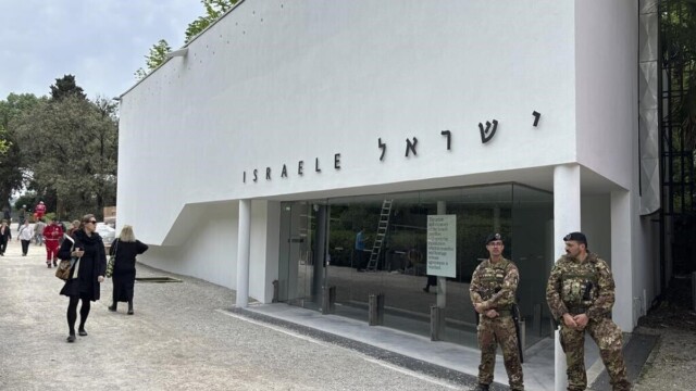 Biennale de Venise 2026 : près de 3 000 manifestants et une douzaine de pavillons fermés contre la participation d'Israël Biennale de Venise 2026 : près de 3 000 manifestants et une douzaine de pavillons fermés contre la participation d'Israël