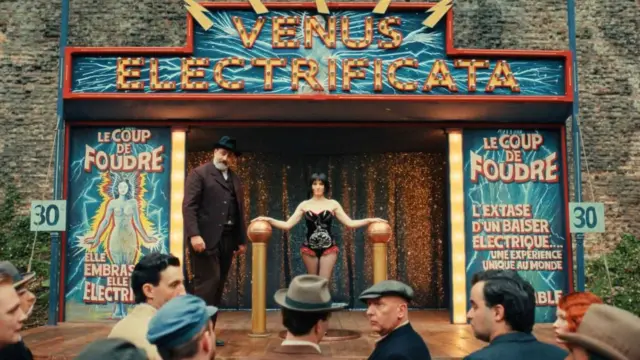 Cannes : chef-d’œuvre délicat ou ouverture ratée ? — « La Vénus électrique » divise Cannes : chef-d’œuvre délicat ou ouverture ratée ?