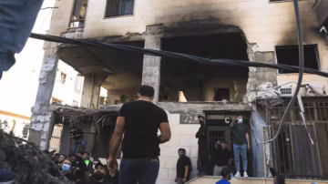 Israël frappe la banlieue sud de Beyrouth après des tirs attribués au Hezbollah